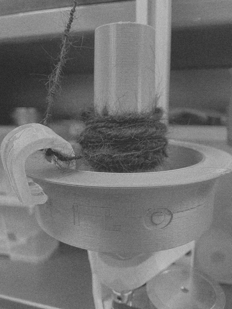 jasmin-sermonet-human-material-loop-human-hair-yarn3